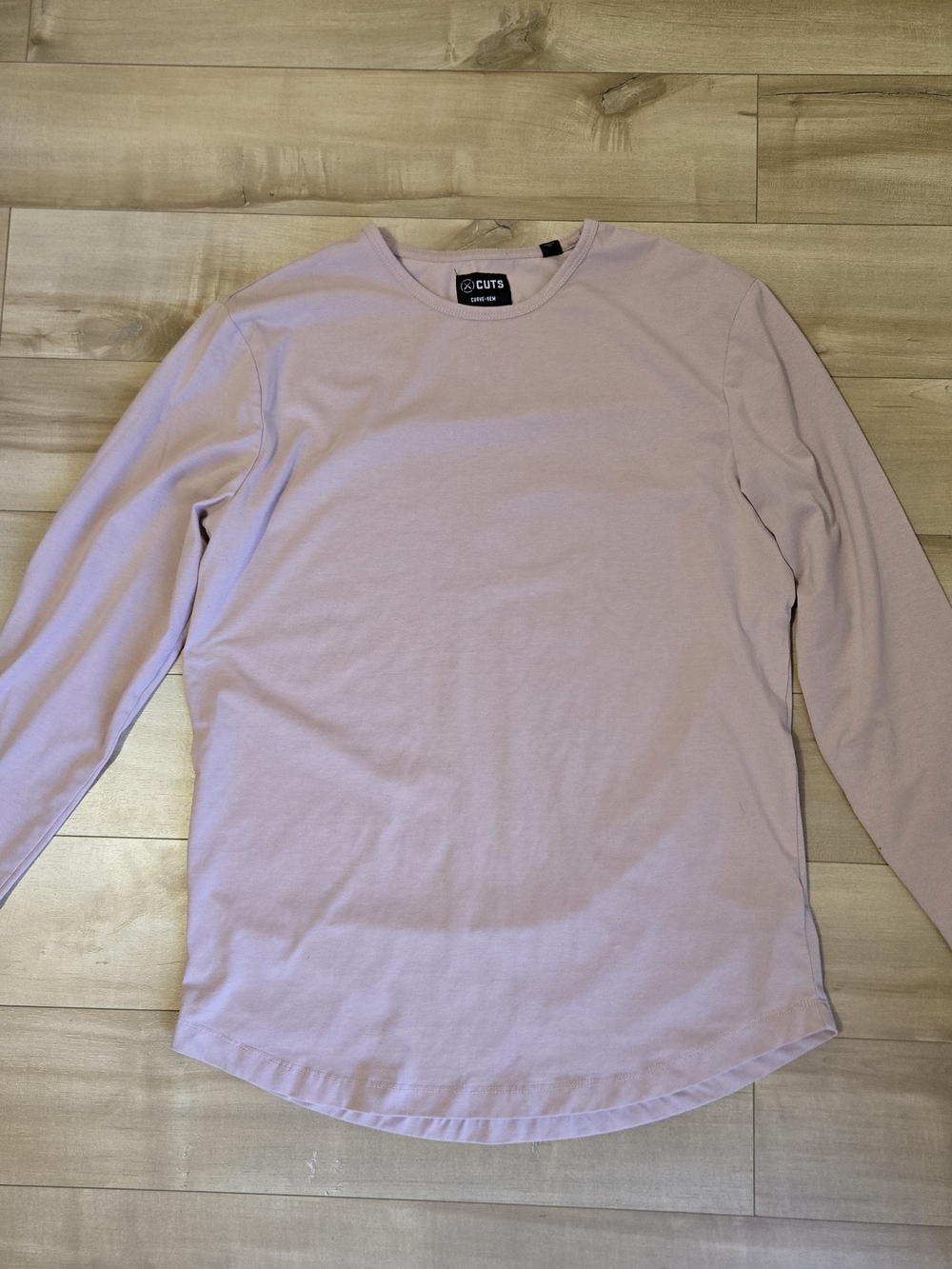 Cuts Clothing Men’s Medium AO Long Sleeve Curve-Hem | Lavender PYCA Pro
